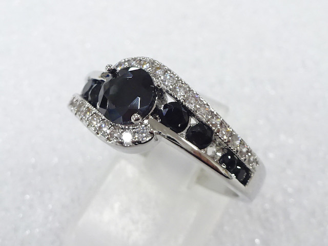 Japanese Kimono / Antique Accessories Metal